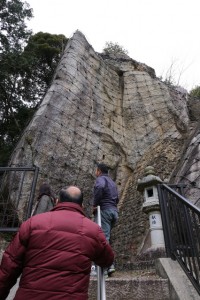 岩尾山息障寺の磨崖仏