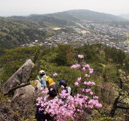 天山